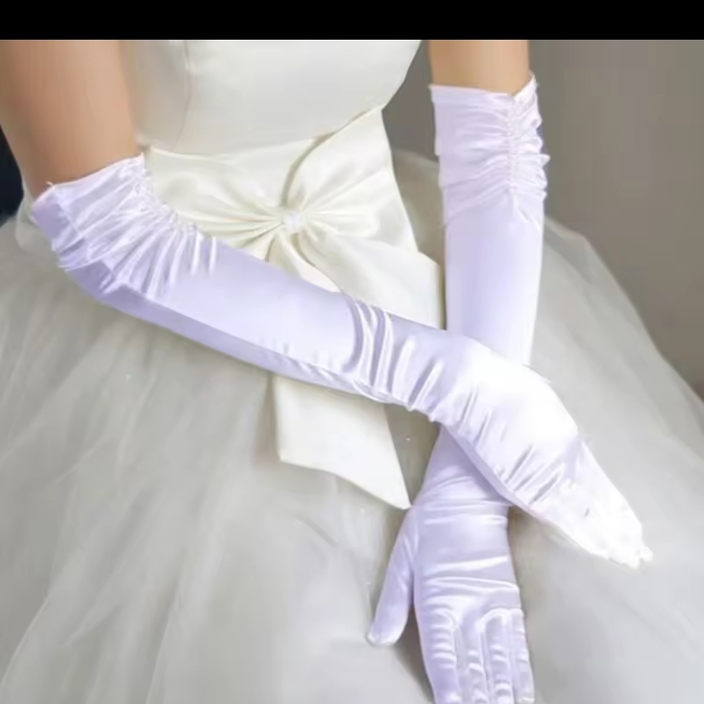 Elegant White Satin Gloves